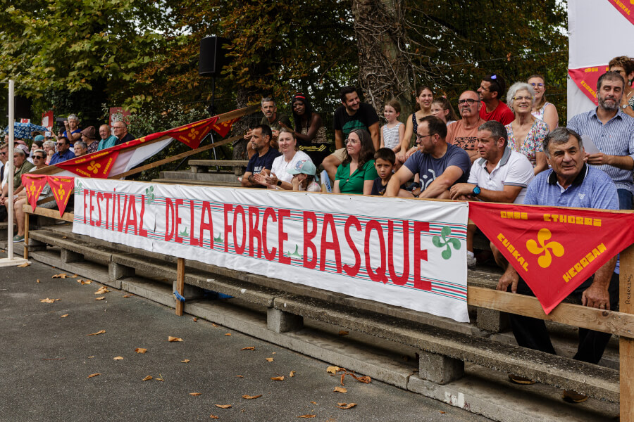 75e Festival de Force Basque : une tradition qui perdure à Saint-Palais